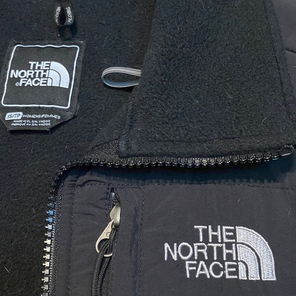 The North Face Women’s jacket. Black and Xs - Picture 2 of 8